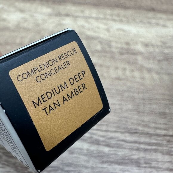 bareMinerals Complexion Rescue Brightening Concealer Medium Deep Tan Amber 10 ml - Picture 4 of 11